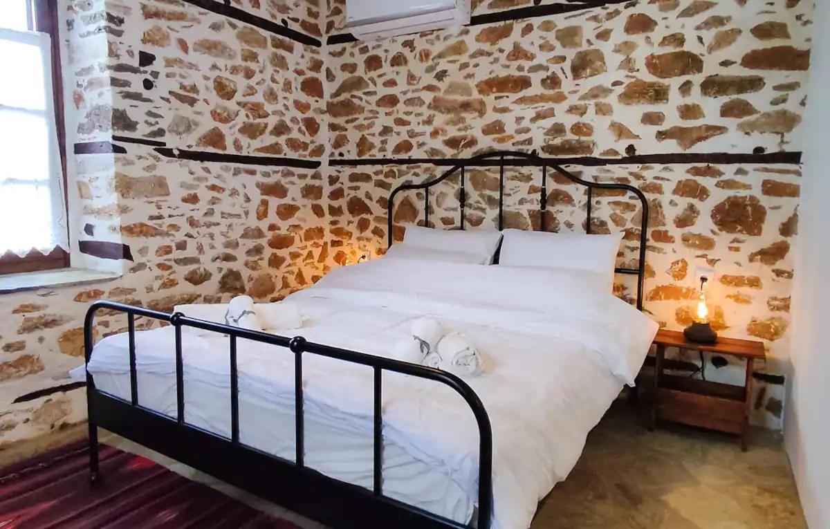 San Lorenzo Cottage - Παραδοσιακά Πέτρινα Δωμάτια Agios Lavrentios Eksteriør billede