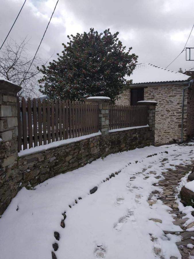 San Lorenzo Cottage - Παραδοσιακά Πέτρινα Δωμάτια Agios Lavrentios Eksteriør billede
