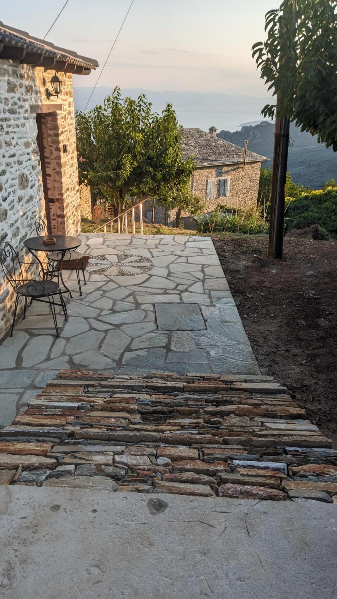 San Lorenzo Cottage - Παραδοσιακά Πέτρινα Δωμάτια Agios Lavrentios Eksteriør billede